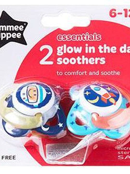 Tommee Tippee Glow in the dark 6-12 m Silicon Soothers image number 1